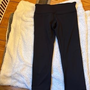 Lululemon Cropped Pants